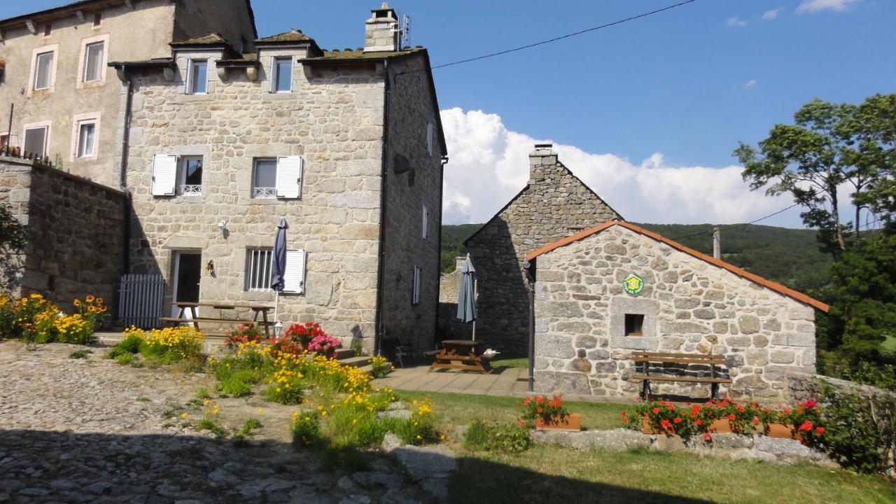 Gite Les Ducs Mialanes Kültér fotó